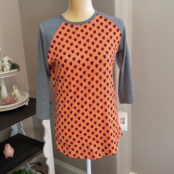 ❤️NWT Lularoe/Disney Minnie Mouse T Shirt(size XS)❤️ - Picture 1 of 5